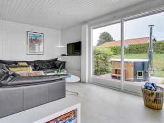 Holiday Home Ankarl - 700m from the sea by Interhome - 7