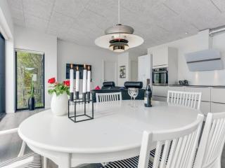 Holiday Home Florinda - 10m from the sea by Interhome - 3