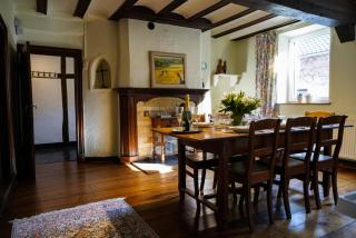 Chez Charlemagne - 1