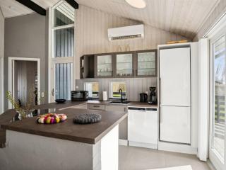 Holiday Home Sylvana - 400m from the sea by Interhome - 6