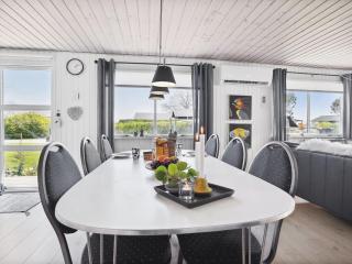 Holiday Home Anisa - 400m from the sea by Interhome - 7