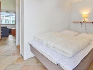 Apartment Kerlin - 500m from the sea by Interhome - 2