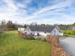 Holiday Home Edvardsine - 12km from the sea by Interhome - 9