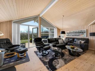 Holiday Home Haagen - 600m to the fjord by Interhome - 4