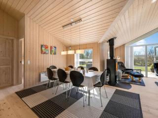 Holiday Home Haagen - 600m to the fjord by Interhome - 2