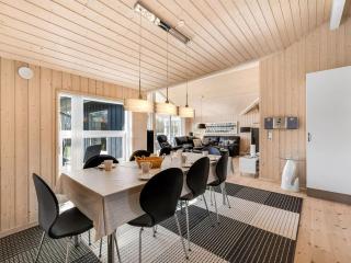 Holiday Home Haagen - 600m to the fjord by Interhome - 1