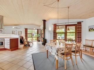 Holiday Home Rika - 525m to the fjord by Interhome - 3