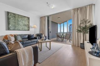 RYEVA Stays - Free Parking, Pool, Gym & Sauna - 8