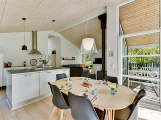Holiday Home Elena - 800m to the fjord by Interhome - 2