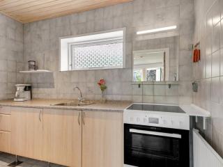 Apartment Skarthi - 20km from the sea by Interhome - 2
