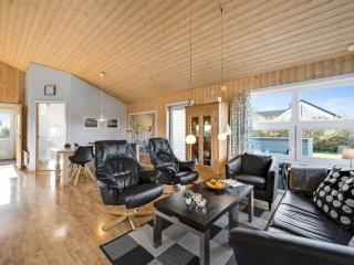 Holiday Home Ellis - 700m to the fjord by Interhome - 5