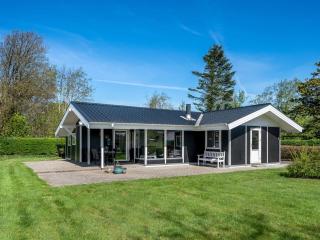 Holiday Home Sigbrith - 350m to the fjord by Interhome - 9