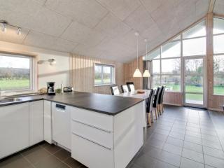 Holiday Home Ethel - 1-5km to the fjord by Interhome - 4