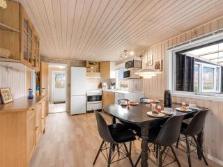 Holiday Home Hoghni - 850m to the fjord by Interhome - 4