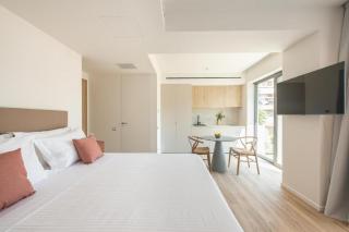 Ceramian Athens - 6