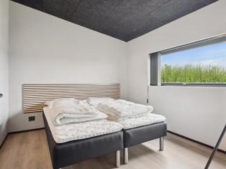 Holiday Home Anelle - 500m from the sea by Interhome - 5