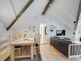 Holiday Home Hjalmara - 900m from the sea by Interhome - 1