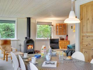 Holiday Home Ulrike - 600m to the fjord by Interhome - 3