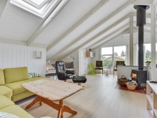 Holiday Home Ullakarin - 350m from the sea by Interhome - 2