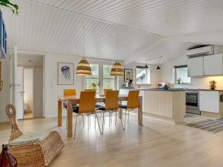 Holiday Home Ljupka - 1km from the sea by Interhome - 2