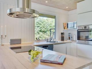 Holiday Home Matilde - 400m to the fjord by Interhome - 4