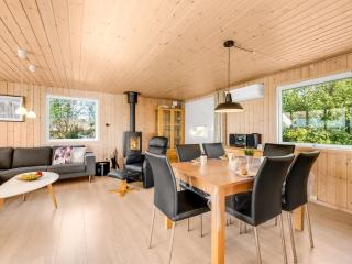 Holiday Home Brenda - 300m to the fjord by Interhome - 2