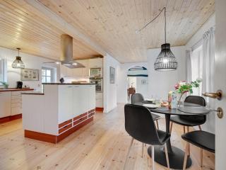 Holiday Home Malinda - 500m from the sea by Interhome - 6