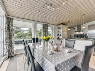 Holiday Home Sylvelin - 400m to the fjord by Interhome - 4