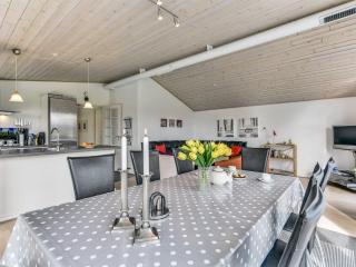 Holiday Home Sylvelin - 400m to the fjord by Interhome - 1