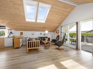 Holiday Home Naninja - 300m to the fjord by Interhome - 1