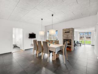 Holiday Home Jarven - 500m to the fjord by Interhome - 1