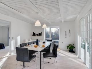 Holiday Home Auguste - 1-5km to the fjord by Interhome - 5