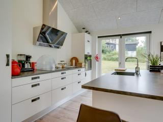 Holiday Home Adela - 1km from the sea by Interhome - 2