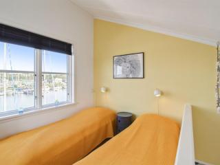 Apartment Tyyne - 5m from the sea by Interhome - 3