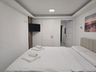 Edy room center - 6