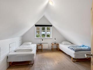 Holiday Home Eva - 1-5km to the fjord by Interhome - 4
