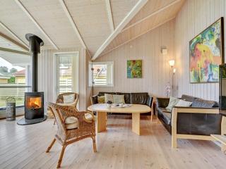Holiday Home Tashina - 200m from the sea by Interhome - 9