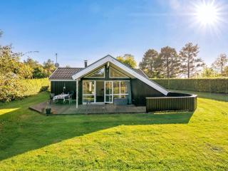 Holiday Home Kukka - 600m from the sea by Interhome - 0