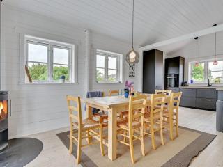 Holiday Home Siebelt - 200m from the sea by Interhome - 5