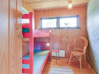 Holiday Home Bryndis - 300m from the sea by Interhome - 3