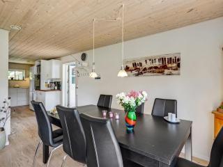 Holiday Home Edele - 800m from the sea by Interhome - 8