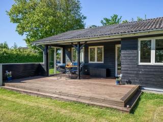 Holiday Home Gunhil - 200m from the sea by Interhome - Hals - 4