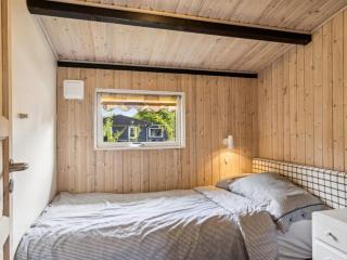 Holiday Home Hanne - 300m from the sea by Interhome - 5