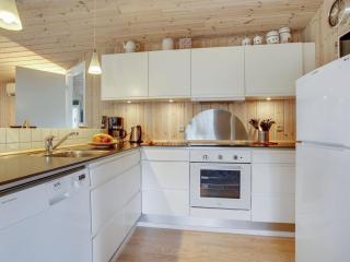 Holiday Home Hylleborg - 400m from the sea by Interhome - 6
