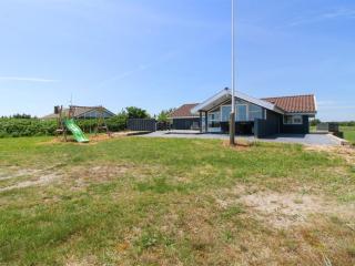 Holiday Home Edmer - 50m from the sea by Interhome - 9