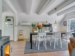 Holiday Home Elina - 500m from the sea by Interhome - 5