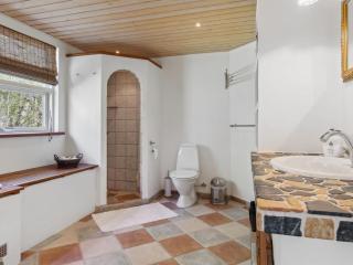 Holiday Home Petri - 500m from the sea by Interhome - 5