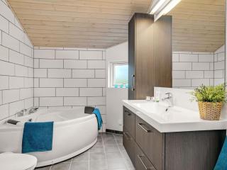 Holiday Home Ayen - 1-5km from the sea by Interhome - 7