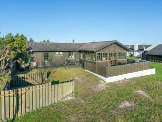 Holiday Home Annabell - 150m from the sea by Interhome - 9