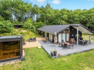 Holiday Home Thorine - 750m from the sea by Interhome - 0